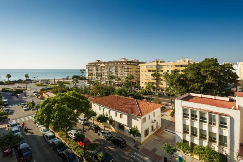 Mare Estepona Hotel Exteriör bild